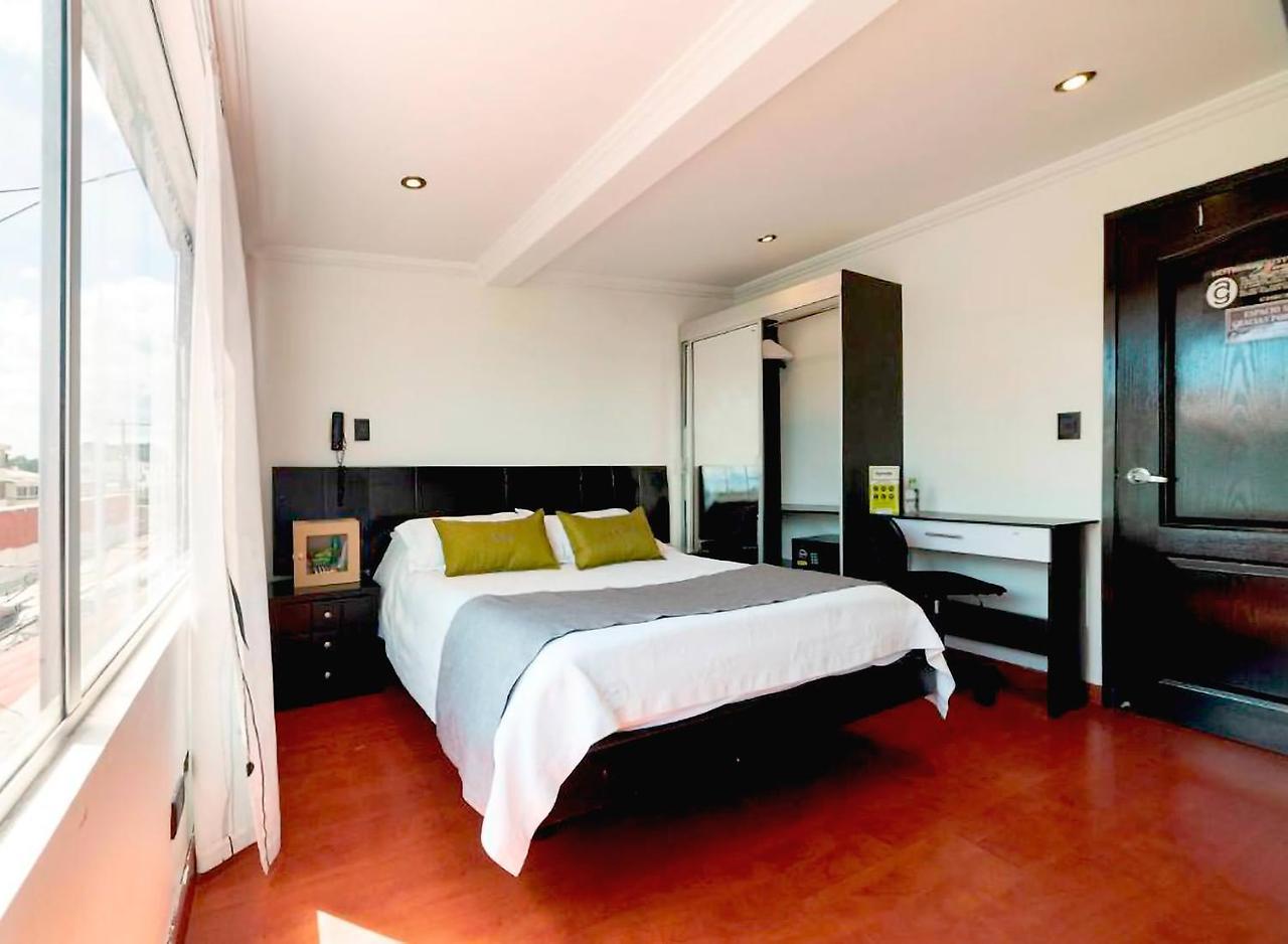 בוגוטה Hotel Ejecutivo Embajada מראה חיצוני תמונה