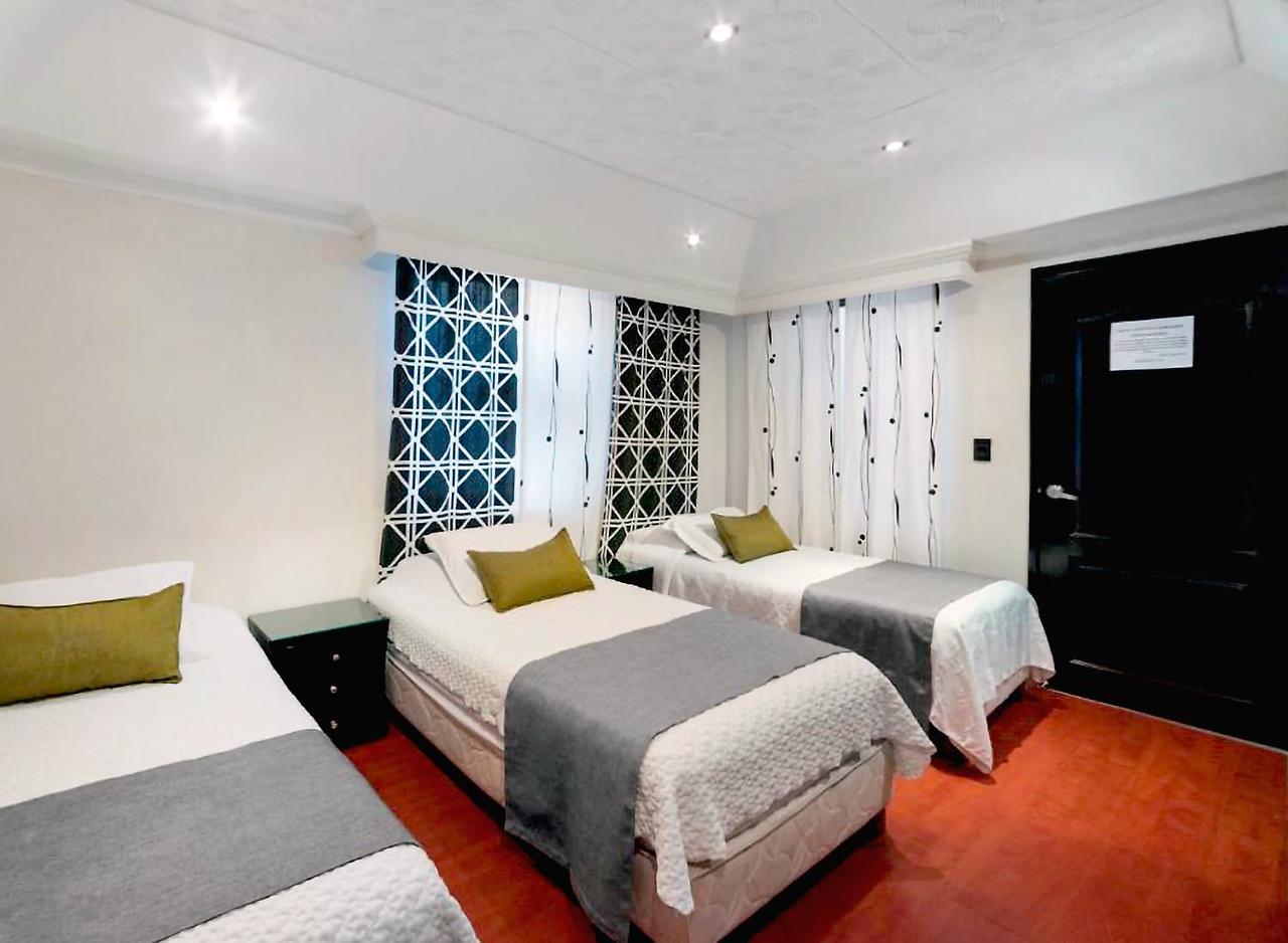 בוגוטה Hotel Ejecutivo Embajada מראה חיצוני תמונה